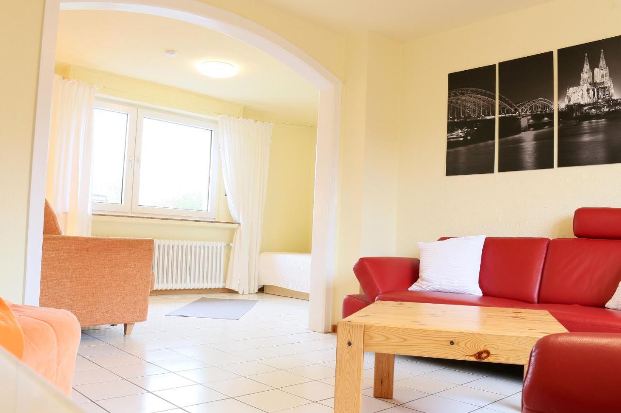 Ferienwohnungen Domblick-Herkenrath Bergisch Gladbach Bagian luar foto